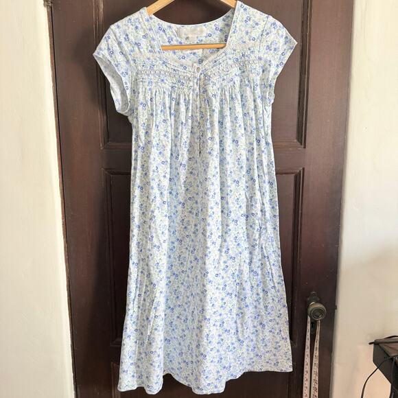 Eileen West Other - EILEEN WEST | Blue floral Soft Jersey Cap Sleeve Nightgown | Small